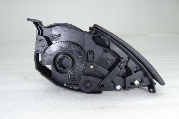 Display / Informationsbildschirm MERCEDES-BENZ Classe C (W204) Imagem-4