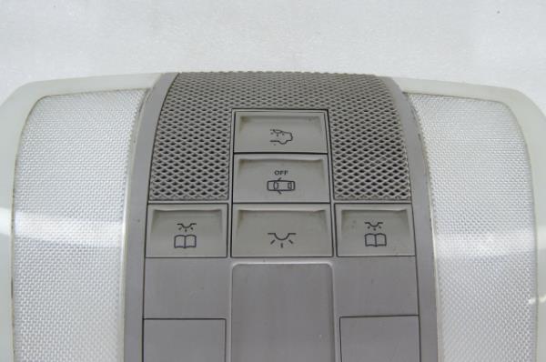 Innenleuchte Vorne MERCEDES-BENZ Classe C (W204) Imagem-1