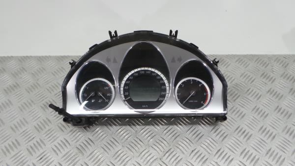 Instrumentenkombination  MERCEDES-BENZ Classe C (W204)