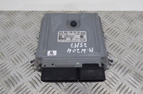 Motorsteuergerät / ECU MERCEDES-BENZ Classe C (W204)