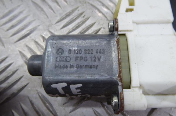 Left Rear  Door Window Regulator Motor MERCEDES-BENZ Classe C (W204) Imagem-4