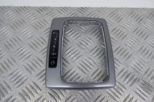 Dashboard trim MERCEDES-BENZ Classe C (W204)