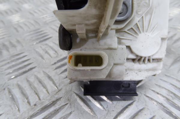 Cerradura / cierre puerta trasera derecha MERCEDES-BENZ Classe C (W204) Imagem-3