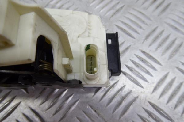 Rear Right Door Lock MERCEDES-BENZ Classe C (W204) Imagem-3