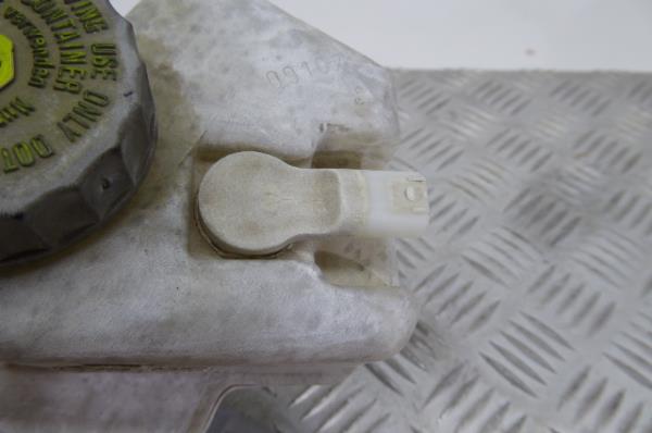 Pompe hydraulique du système de freinage MERCEDES-BENZ Classe C (W204) Imagem-5