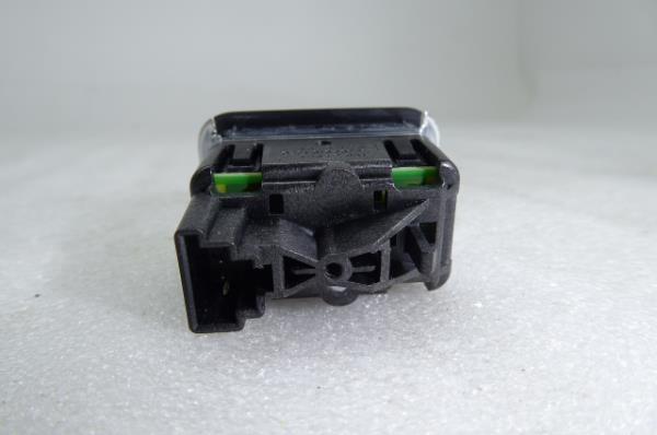 Right Rear window control MERCEDES-BENZ Classe C (W204) Imagem-2