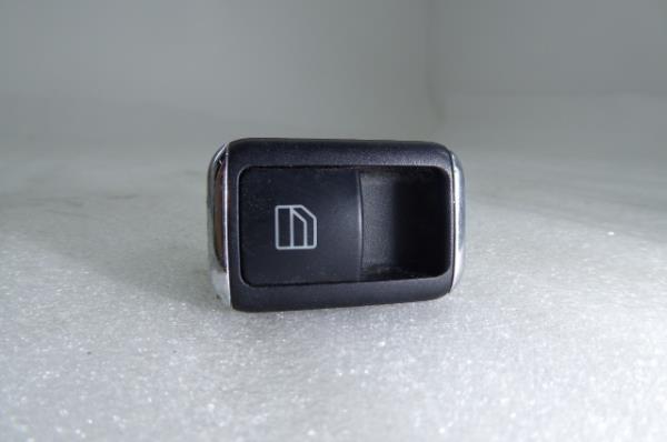 Commande / interrupteur lève-vitre Arrière Droite MERCEDES-BENZ Classe C (W204)