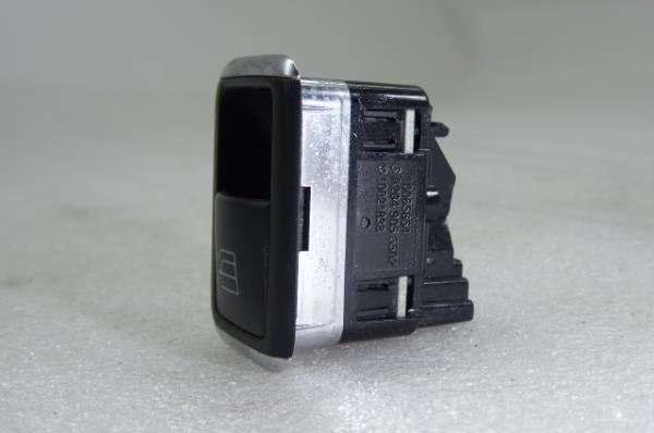 Left Rear window control MERCEDES-BENZ Classe C (W204) Imagem-1