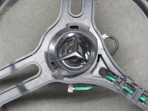 Lautsprecher  MERCEDES-BENZ Classe C (W204) Imagem-1