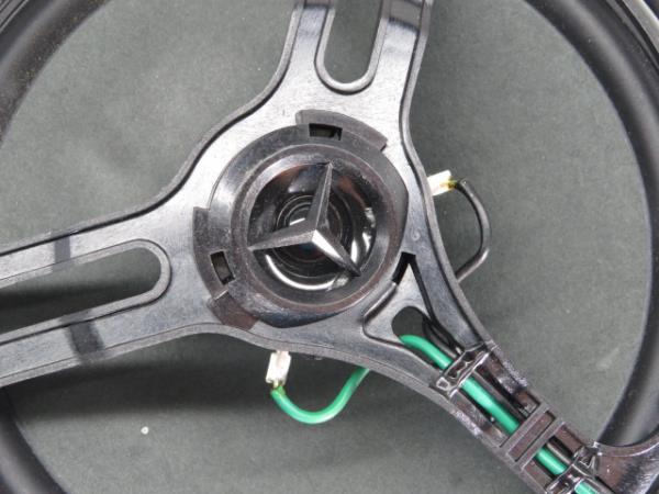 Lautsprecher  MERCEDES-BENZ Classe C (W204) Imagem-1