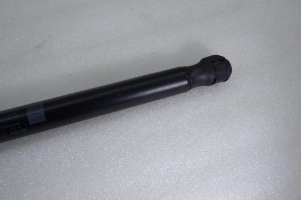 Amortecedor do capot MERCEDES-BENZ Classe C (W204) Imagem-2