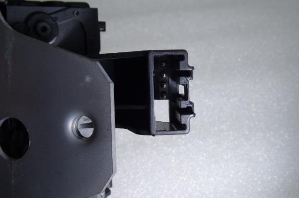 Serratura / chiusura baule FORD Kuga I Imagem-2