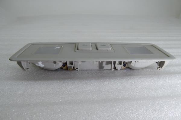 Front seat light VOLKSWAGEN Golf VII Variant (BA5, BV5) Imagem-1