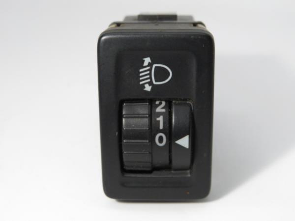 Botão / interruptor electromecânico / relé SUZUKI Swift III (MZ, EZ) Imagem-3