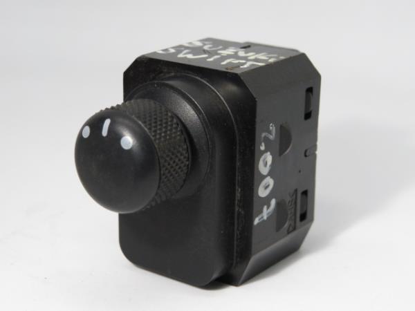 Botão / interruptor electromecânico / relé SUZUKI Swift III (MZ, EZ) Imagem-1