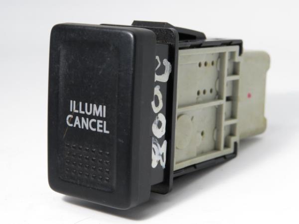 Botão / interruptor electromecânico / relé SUZUKI Swift III (MZ, EZ)