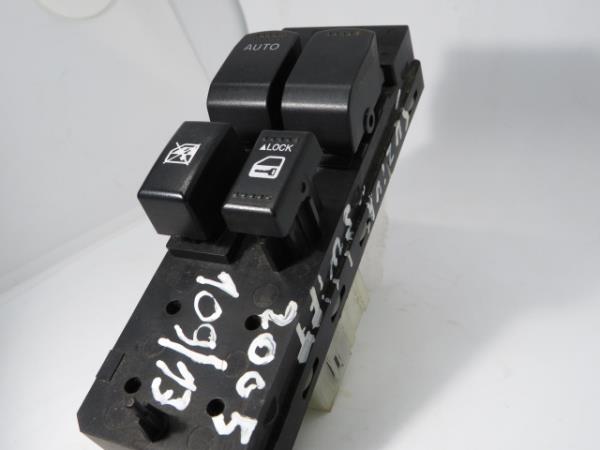 Comando / botão / interruptor vidros frente esquerdo SUZUKI Swift III (MZ, EZ)