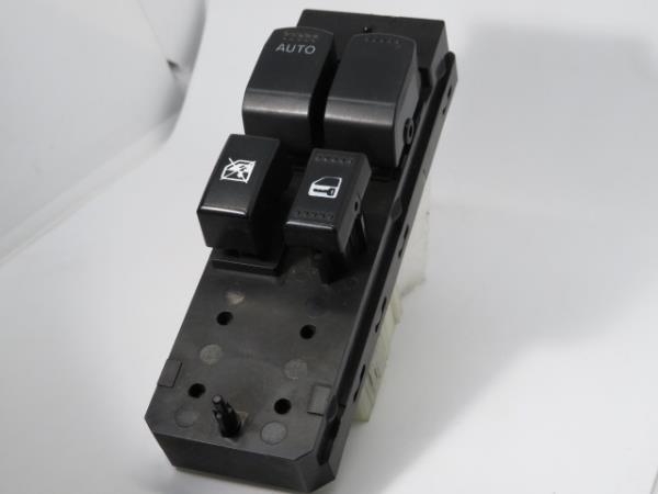 Comando / botão / interruptor vidros frente esquerdo SUZUKI Swift III (MZ, EZ) Imagem-4