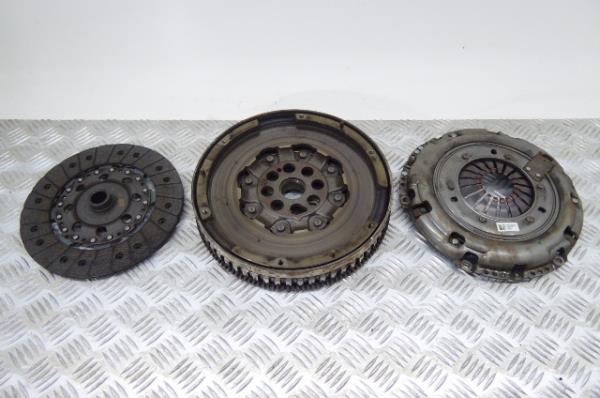 Volante motor MERCEDES-BENZ Vito Tourer (W447) Imagem-1