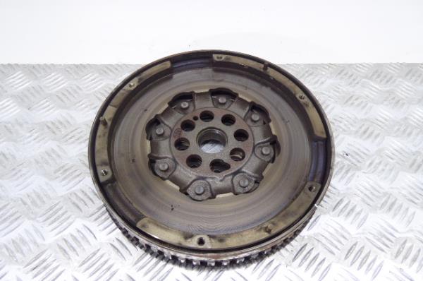 Volante motor MERCEDES-BENZ Vito Tourer (W447) Imagem-2