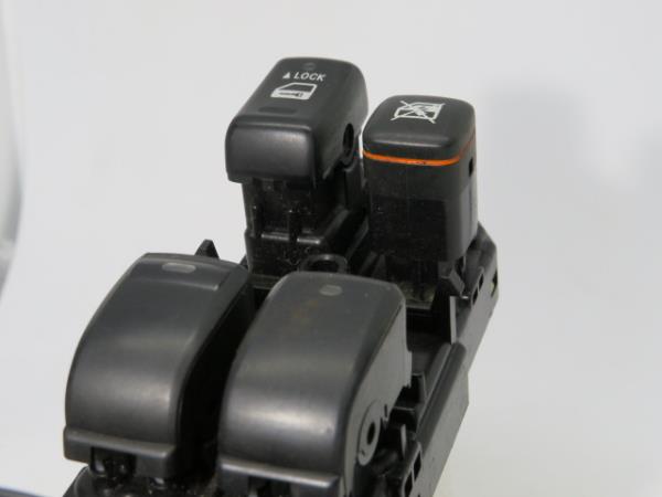 Commande / interrupteur lève-vitre Avant gauche LEXUS IS II (GSE2_, ALE2_, USE2_) Imagem-1