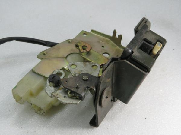 Serrure / verrou coffre HONDA Civic VII Hatchback (EU_, EP_, EV_) Imagem-1