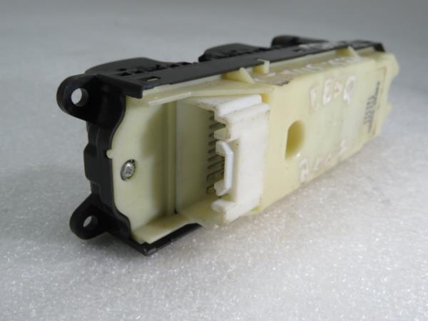 Commande / interrupteur lève-vitre Avant gauche LEXUS IS II (GSE2_, ALE2_, USE2_) Imagem-2
