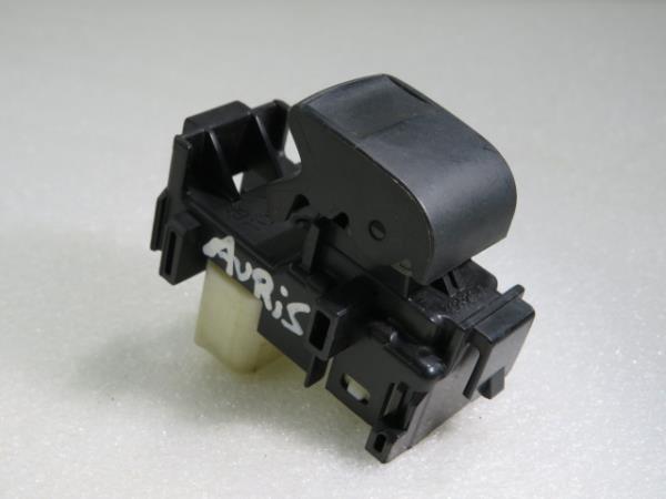 Comando / botão / interruptor vidros trás direito TOYOTA Auris Hatchback (_E15_)
