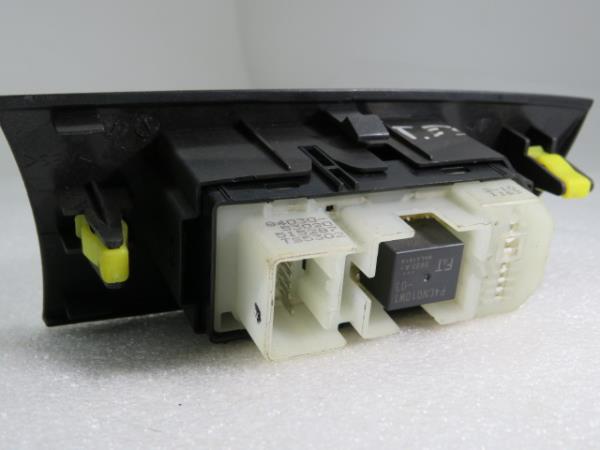 Comando / botão / interruptor vidros trás esquerdo LEXUS IS II (GSE2_, ALE2_, USE2_) Imagem-2