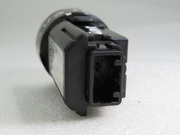 Botón / interruptor electromecánico LEXUS IS II (GSE2_, ALE2_, USE2_) Imagem-3