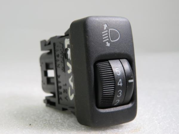Botão / interruptor electromecânico / relé LEXUS IS II (GSE2_, ALE2_, USE2_) Imagem-7