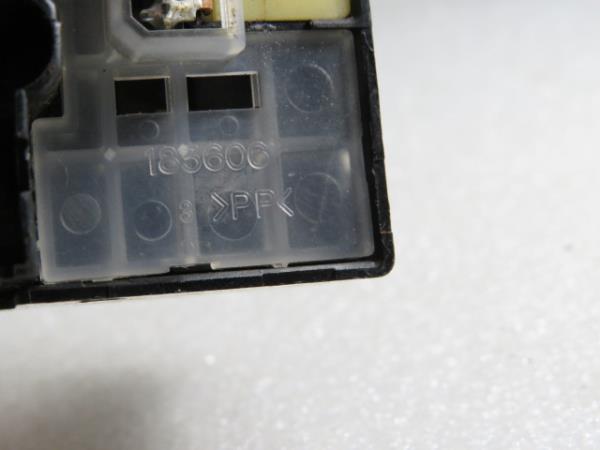 Botão / interruptor electromecânico / relé LEXUS IS II (GSE2_, ALE2_, USE2_) Imagem-3
