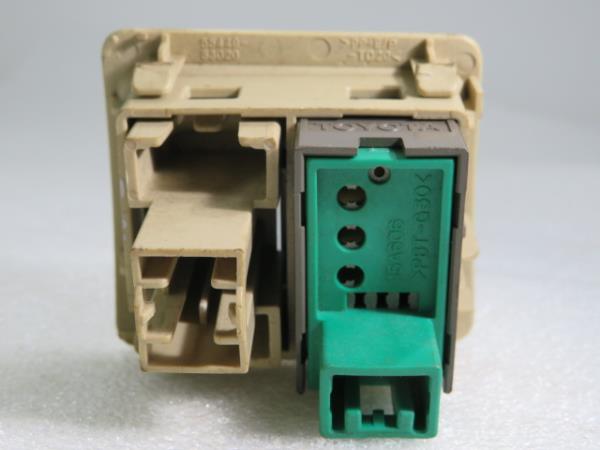 Botão / interruptor electromecânico / relé LEXUS IS II (GSE2_, ALE2_, USE2_) Imagem-3