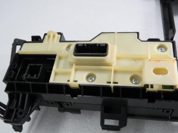 Bouton / interrupteur électromécanique  LEXUS CT (ZWA10_) Imagem-3