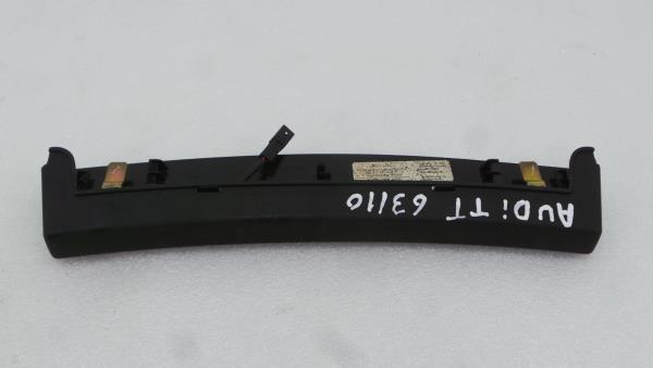 Additional stop light / 3rd stop light AUDI TT (8N3) Imagem-1