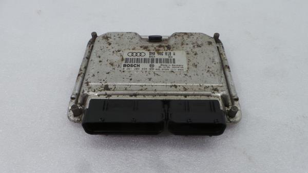 Centralita motor / ECU AUDI TT (8N3)