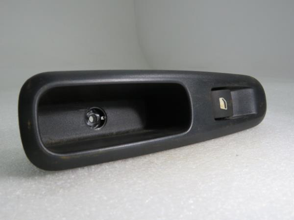 Commande / interrupteur lève-vitre Avant Droite PEUGEOT 3008 I (0U_)
