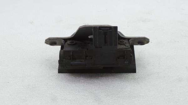 Serratura / chiusura baule FORD Focus III Sedan Imagem-2