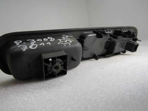 Mando / interruptor elevalunas delantero derecho PEUGEOT 3008 I (0U_) Imagem-3
