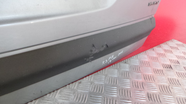 Tailgate / Trunk lid OPEL Zafira A (F75_) Imagem-2