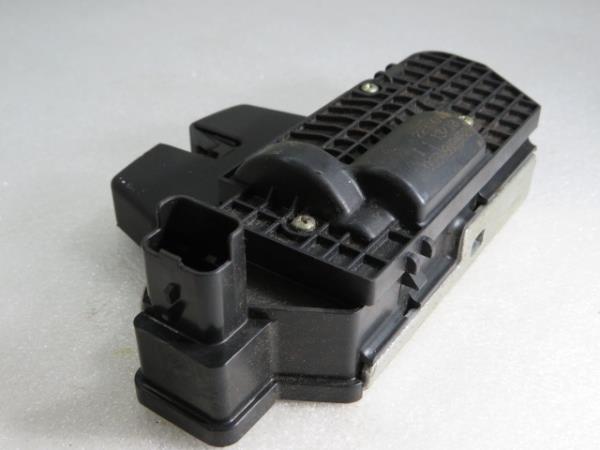 Cerradura / cierre maletero PEUGEOT 3008 I (0U_) Imagem-2