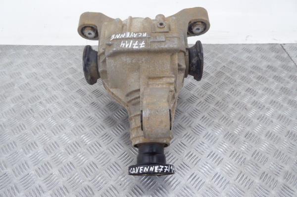 Rear differential PORSCHE Cayenne (9PA)