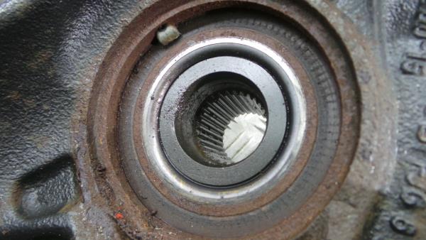 Achsschenkel hinten links PORSCHE Cayenne (9PA) Imagem-4