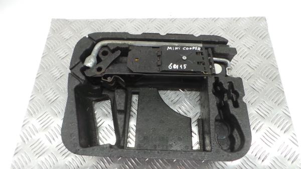 Tool kit MINI Mini (R50, R53)