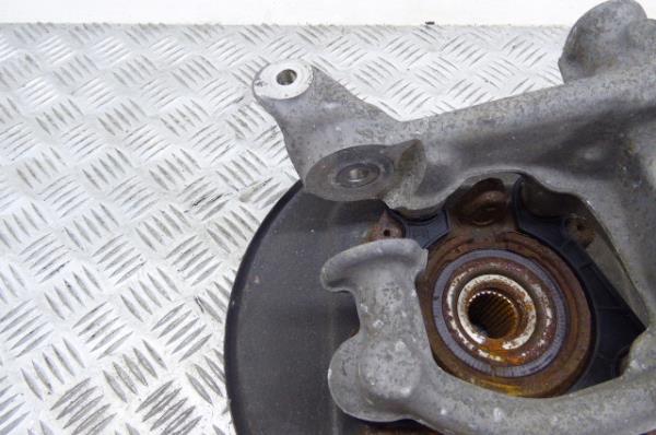 Mangueta trasera derecha PEUGEOT 3008 I (0U_) Imagem-2