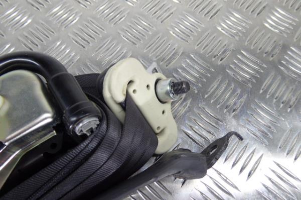 Gurtstraffer vorne rechts HONDA CR-V IV (RM_) Imagem-2