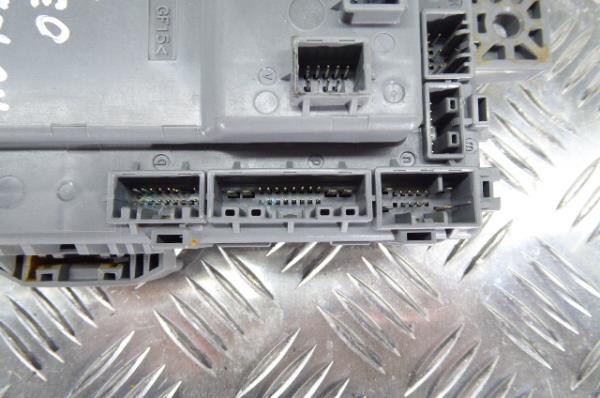 Boîte de fusibles / SAM / BSI HONDA CR-V IV (RM_) Imagem-4