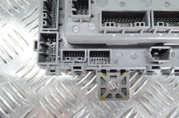 Boîte de fusibles / SAM / BSI HONDA CR-V IV (RM_) Imagem-3