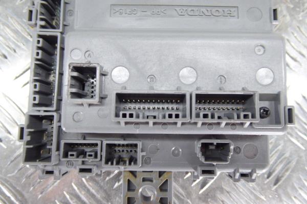 Boîte de fusibles / SAM / BSI HONDA CR-V IV (RM_) Imagem-2