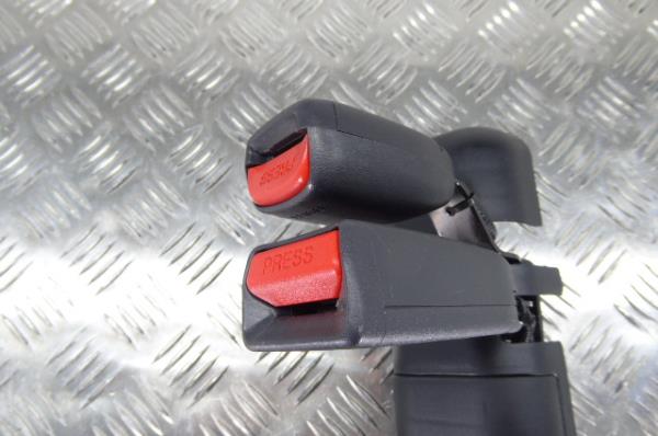 Prétensionneur de ceinture avant Droite HONDA CR-V IV (RM_) Imagem-2